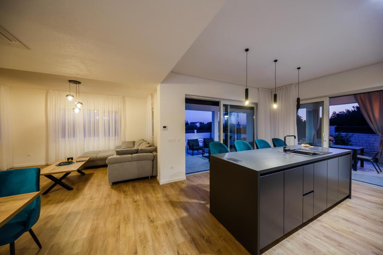 Villa Luka Kaštela Esterno foto